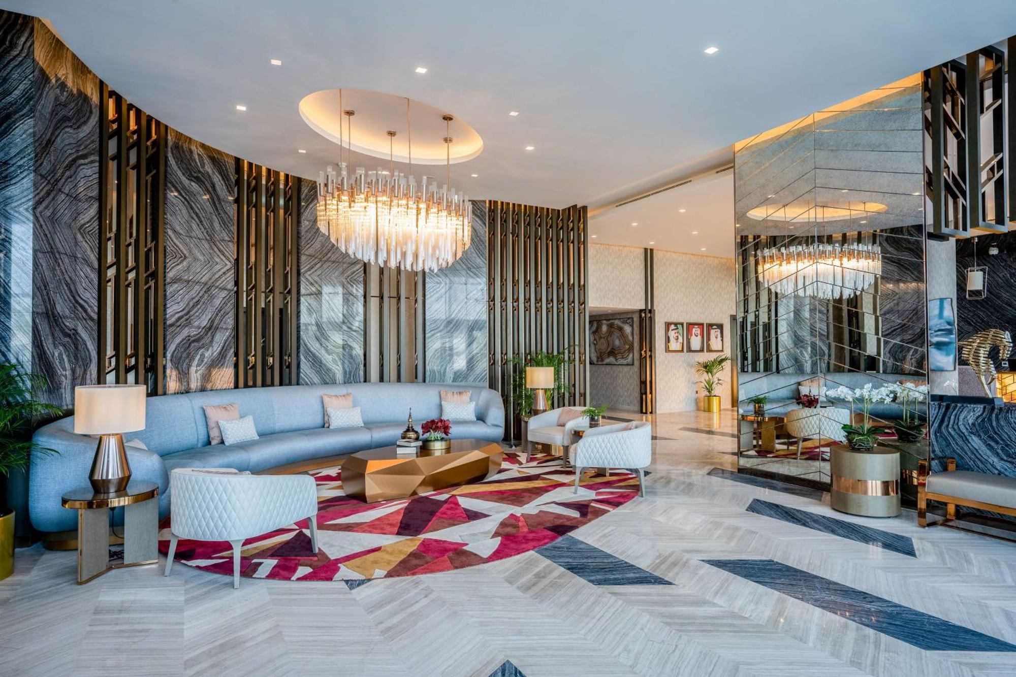 Radisson Dubai Damac Hills Hotell Exteriör bild